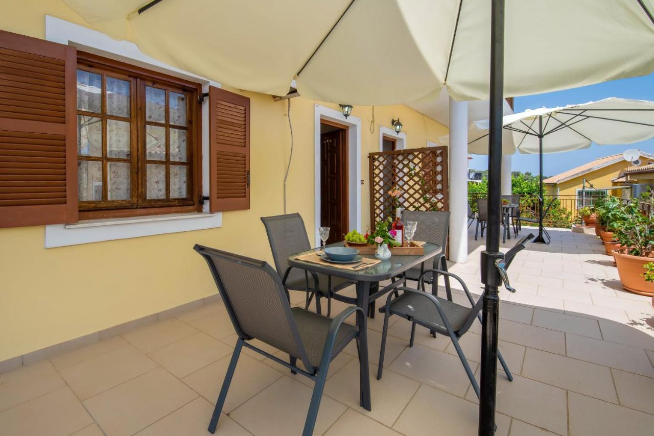 Voula Apartments Gaios Eksteriør bilde